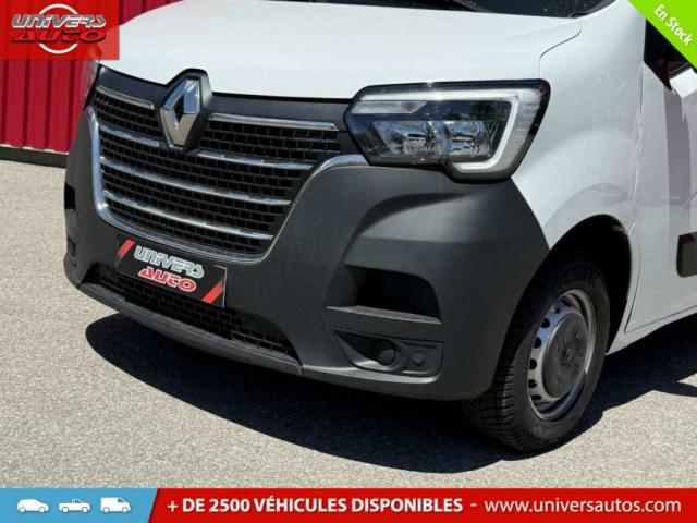 Renault Master image 9