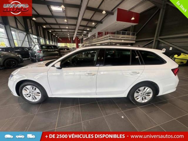 Skoda Octavia image 2