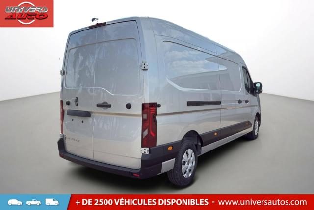 Renault Master image 1