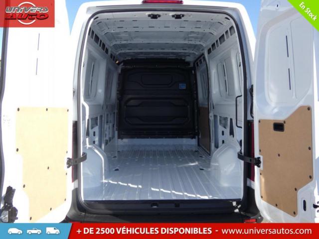 Renault Master image 7