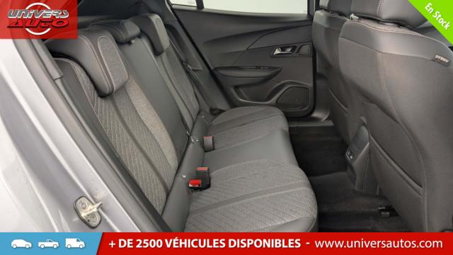 Peugeot 2008 image 8
