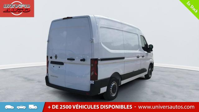 Renault Master image 9