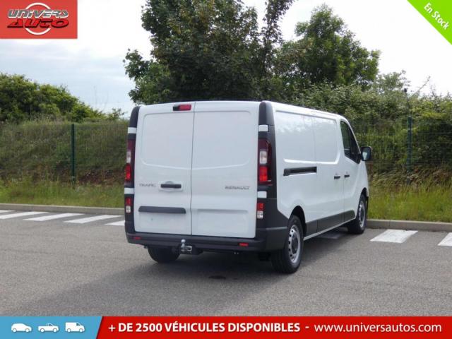 Renault Trafic image 8