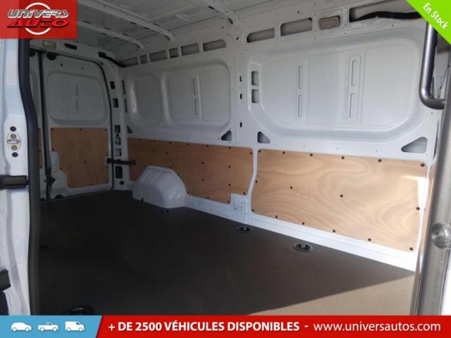 Renault Master image 9