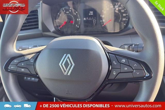 Renault Master image 1