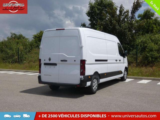 Renault Master image 8