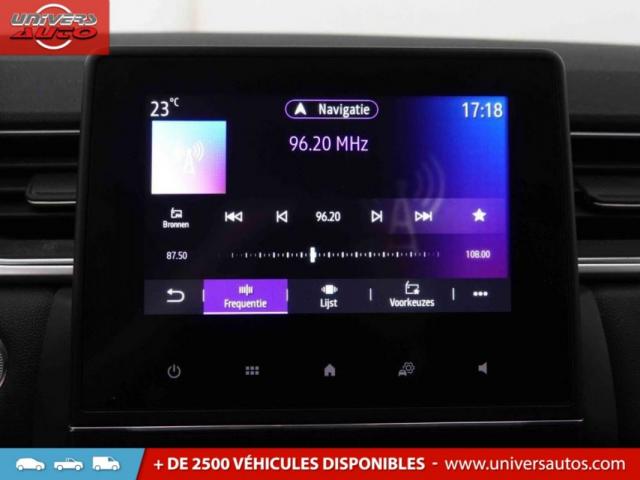 Renault Captur image 2