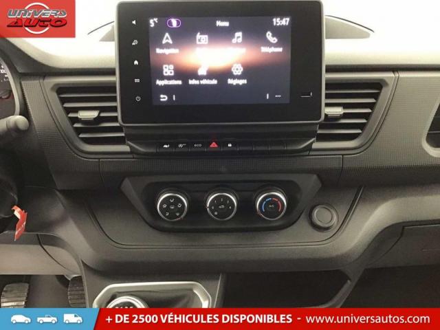 Renault Trafic image 3