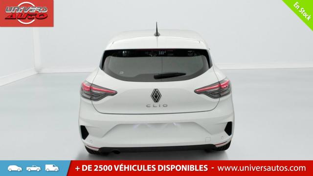 Renault Clio image 9
