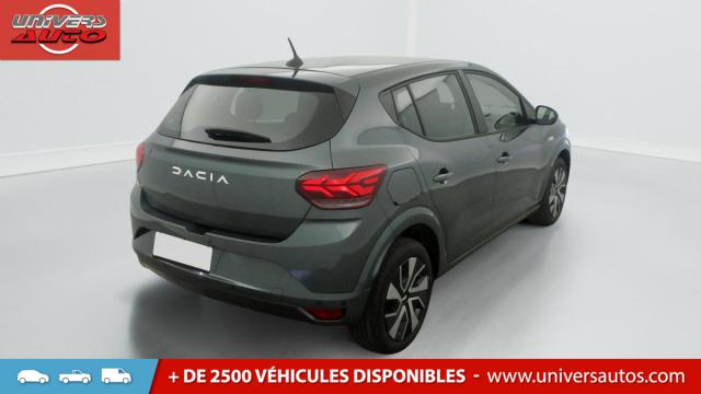 Dacia Sandero image 2