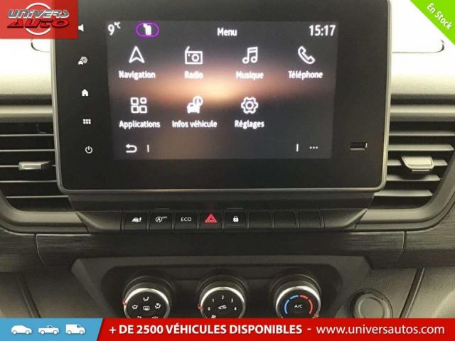 Renault Trafic image 2