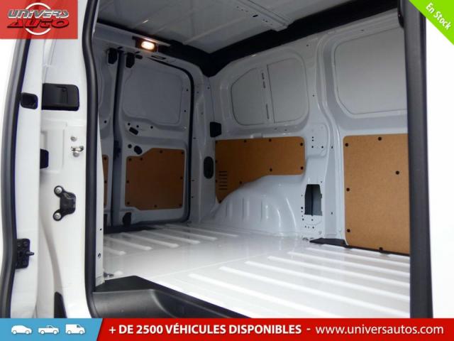 Peugeot Expert image 2