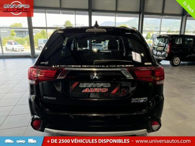 Mitsubishi Outlander image 7