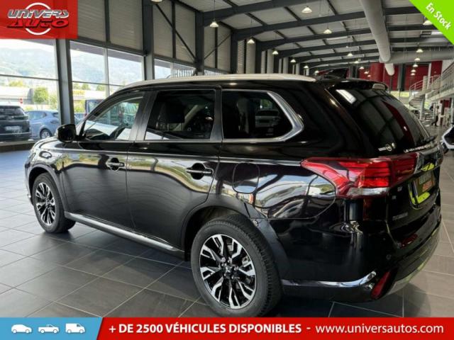 Mitsubishi Outlander image 6
