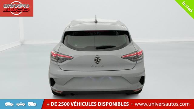 Renault Clio image 8