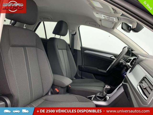 Volkswagen T-Roc image 2