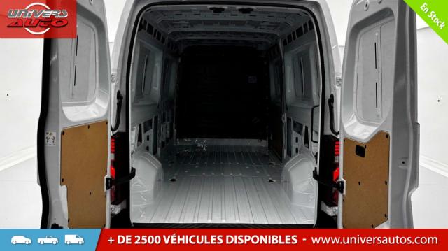 Renault Master image 8