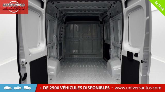 Peugeot Boxer image 3