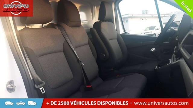 Renault Trafic image 9