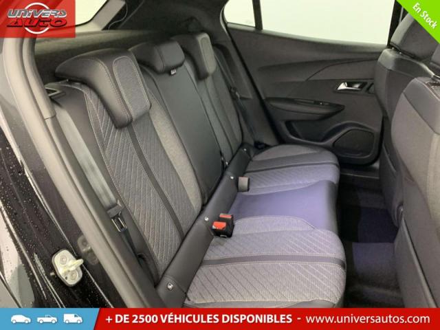 Peugeot 2008 image 8