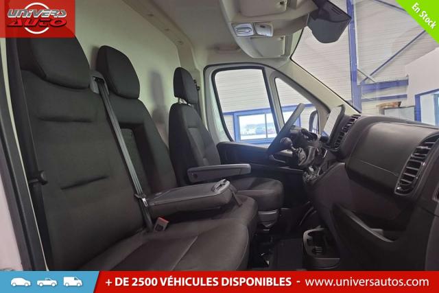 Peugeot Boxer image 2