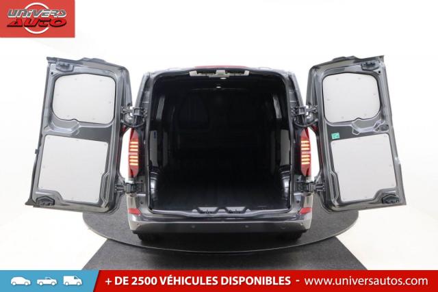 Volkswagen Transporter image 3