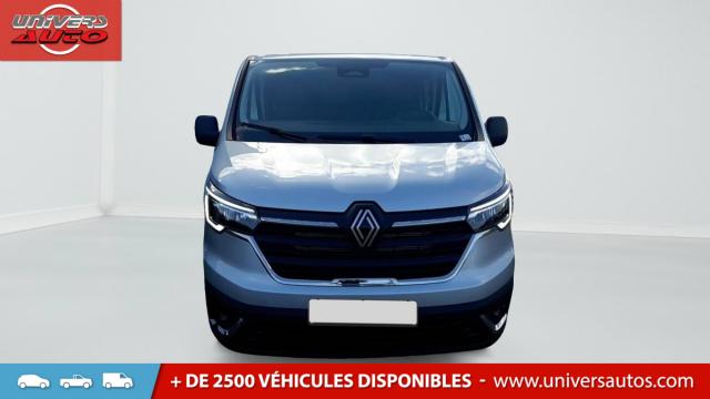 Renault Trafic image 8