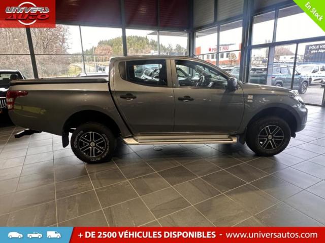 Mitsubishi L200 image 6