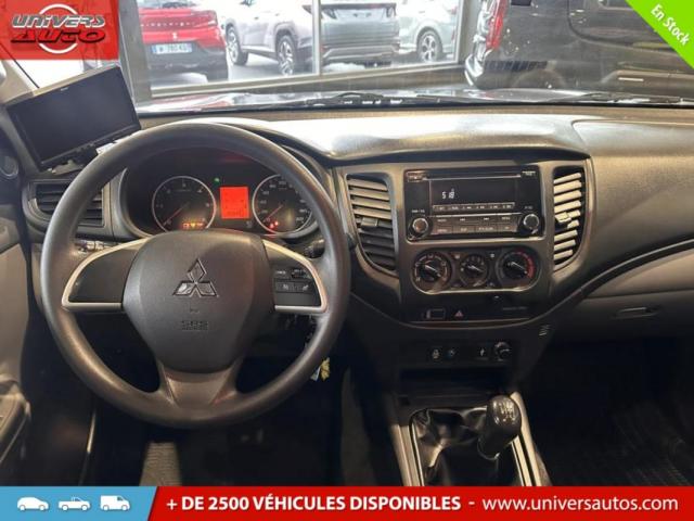 Mitsubishi L200 image 5