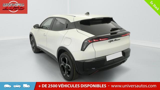 Alfa Romeo Junior image 6