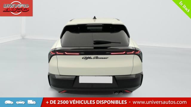 Alfa Romeo Junior image 2