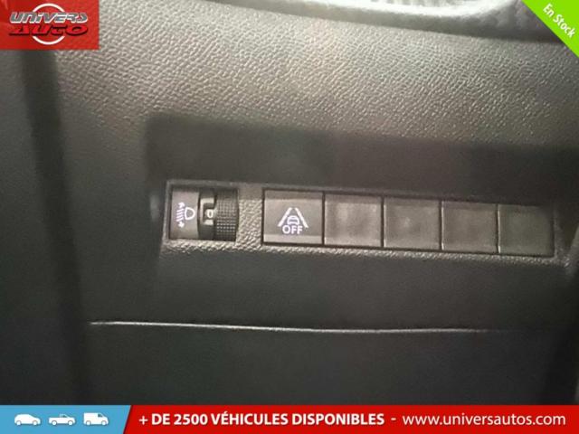Peugeot 2008 image 8