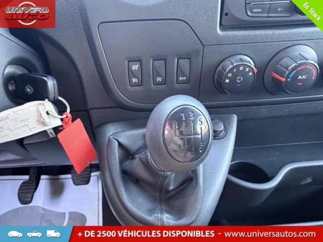 Renault Master image 9