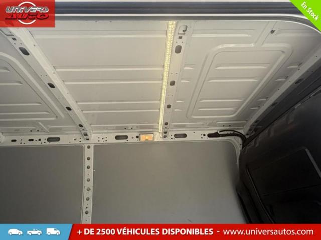 Renault Master image 6