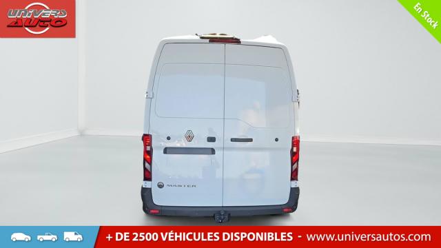 Renault Master image 9