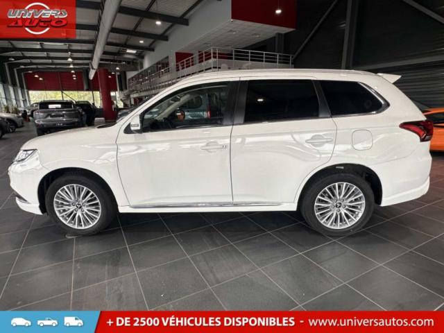 Mitsubishi Outlander Phev image 4