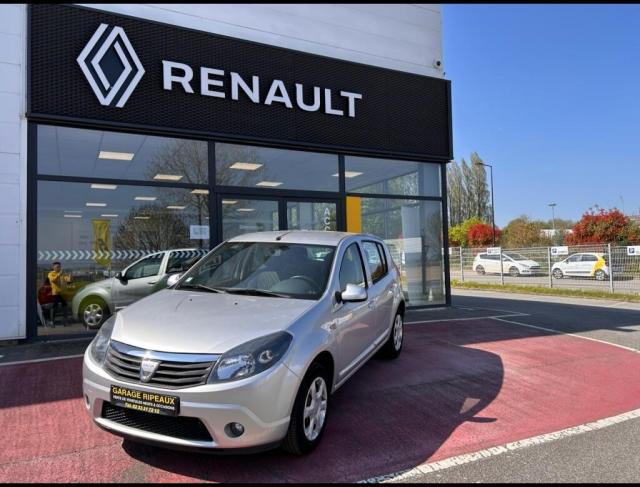 Dacia Sandero Black Line 1.2 16v 75