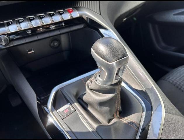 Peugeot 3008 image 5
