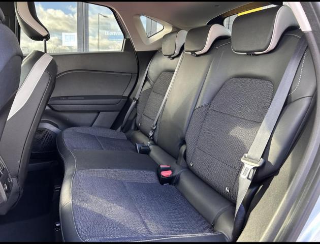 Renault Captur image 8