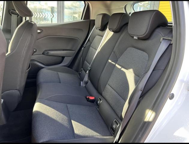 Renault Clio image 1