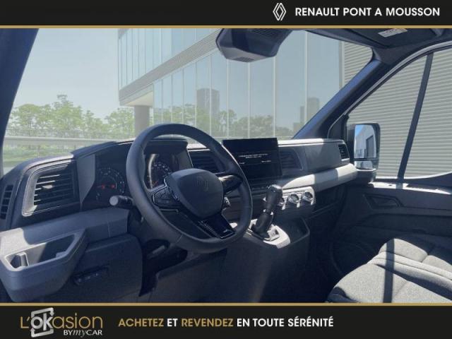 Renault Master image 3