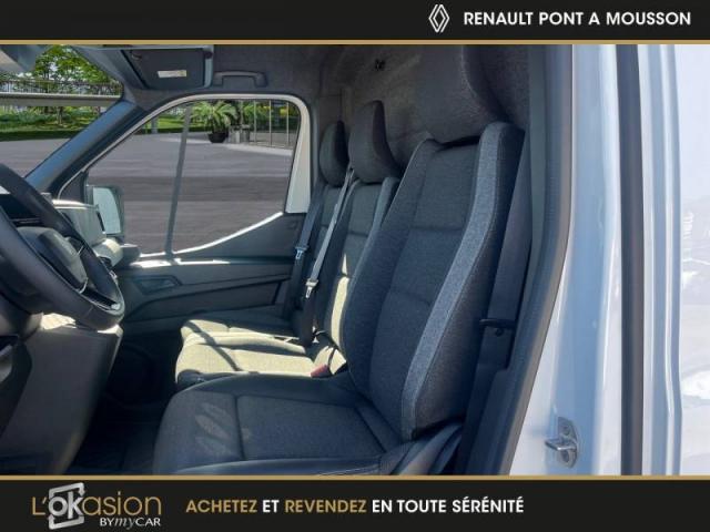 Renault Master image 4