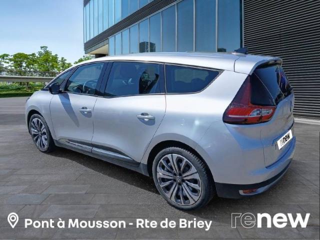 Renault Grand Scénic image 9