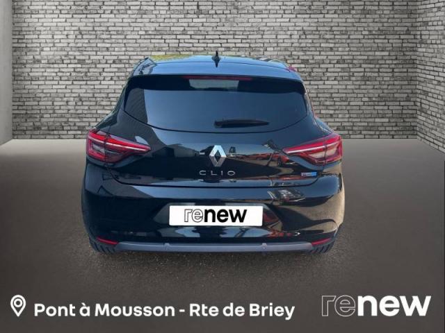 Renault Clio image 6