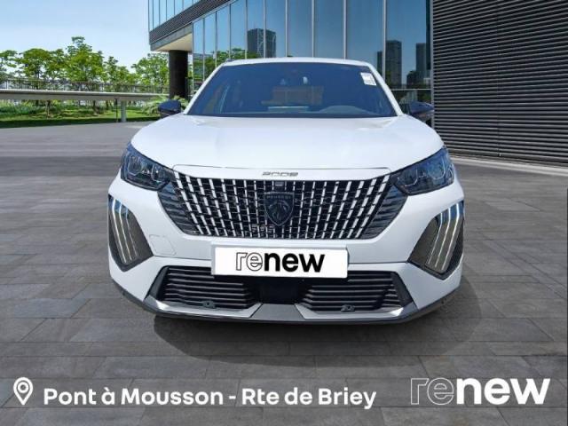 Peugeot 2008 image 2