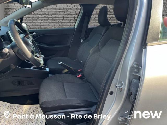 Renault Clio image 6