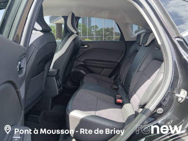 Renault Captur image 9