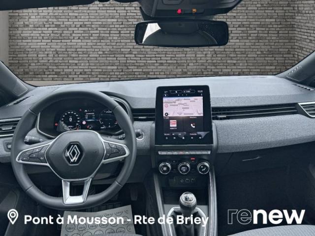 Renault Clio image 8