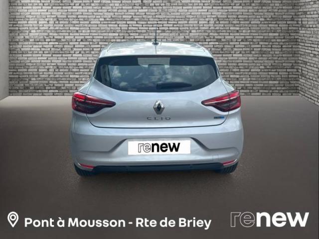 Renault Clio image 6