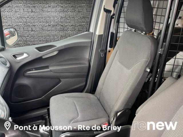 Ford Transit image 5